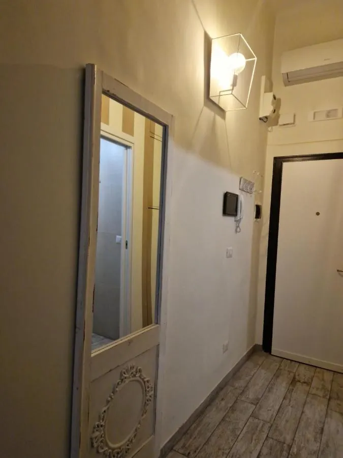 Apartament Cris Home Howme Bari