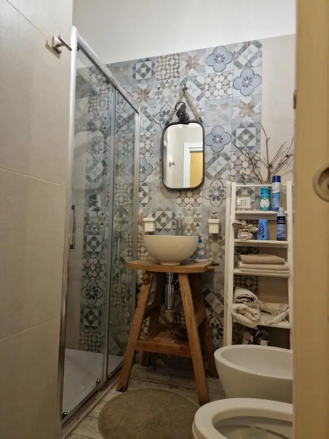 Cris Home Howme Bari Apartament